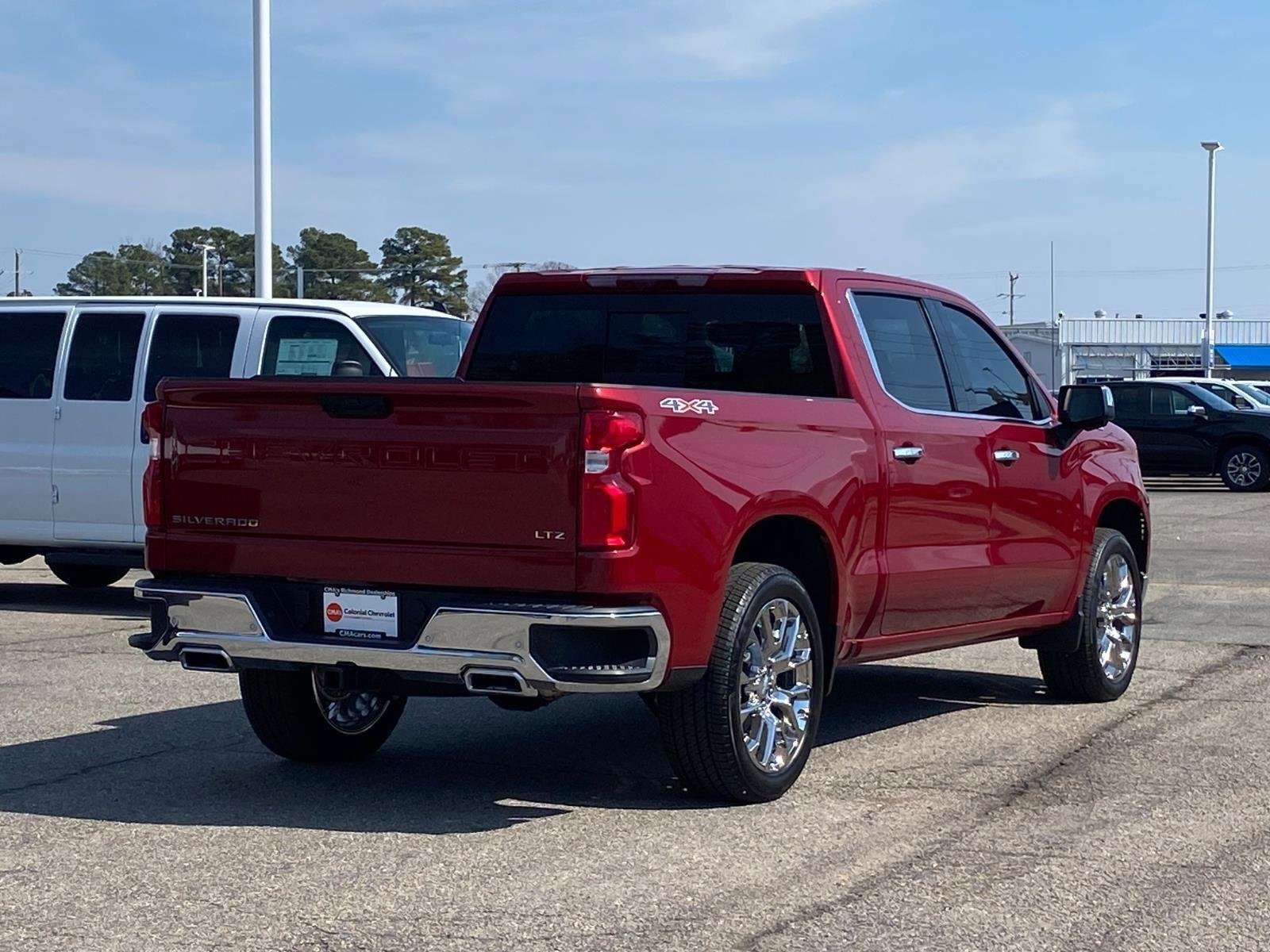 New 2025 Chevrolet Silverado 1500 LTZ w/ Technology Package AWD/4WD image 3