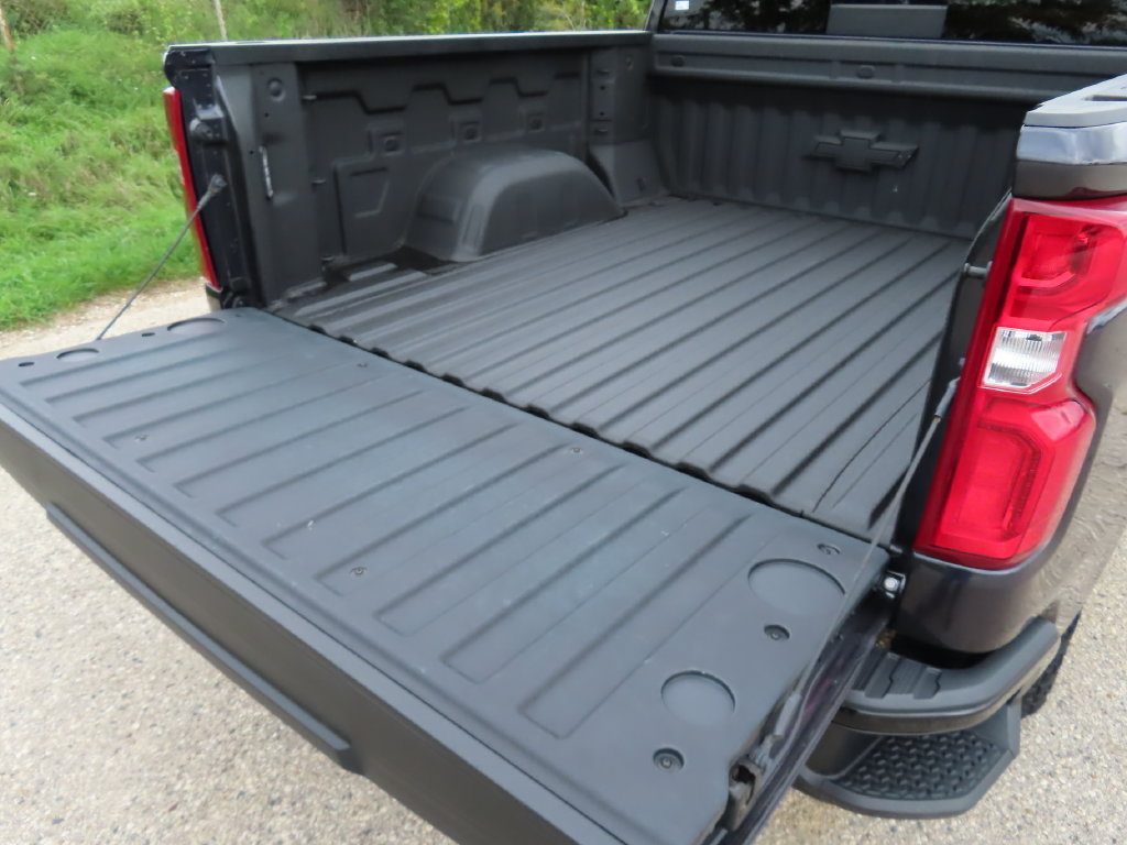 Certified 2024 Chevrolet Silverado 1500 LT Trail Boss w/ Convenience Package II AWD/4WD image 21