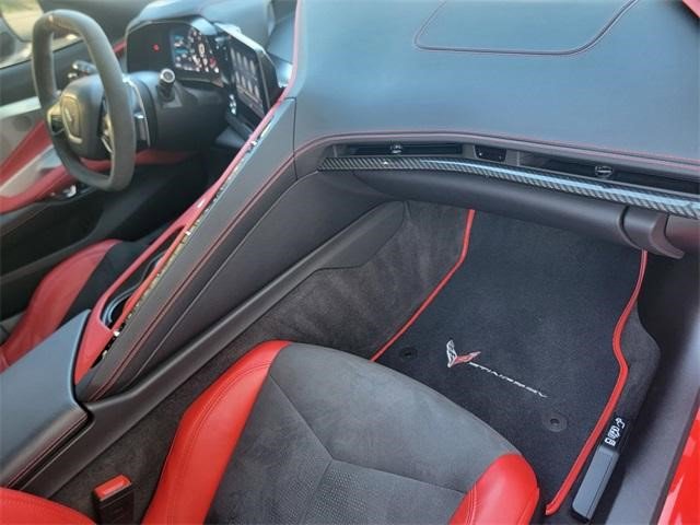 Certified 2022 Chevrolet Corvette Stingray Preferred Conv w/ Z51 Performance Package image 17