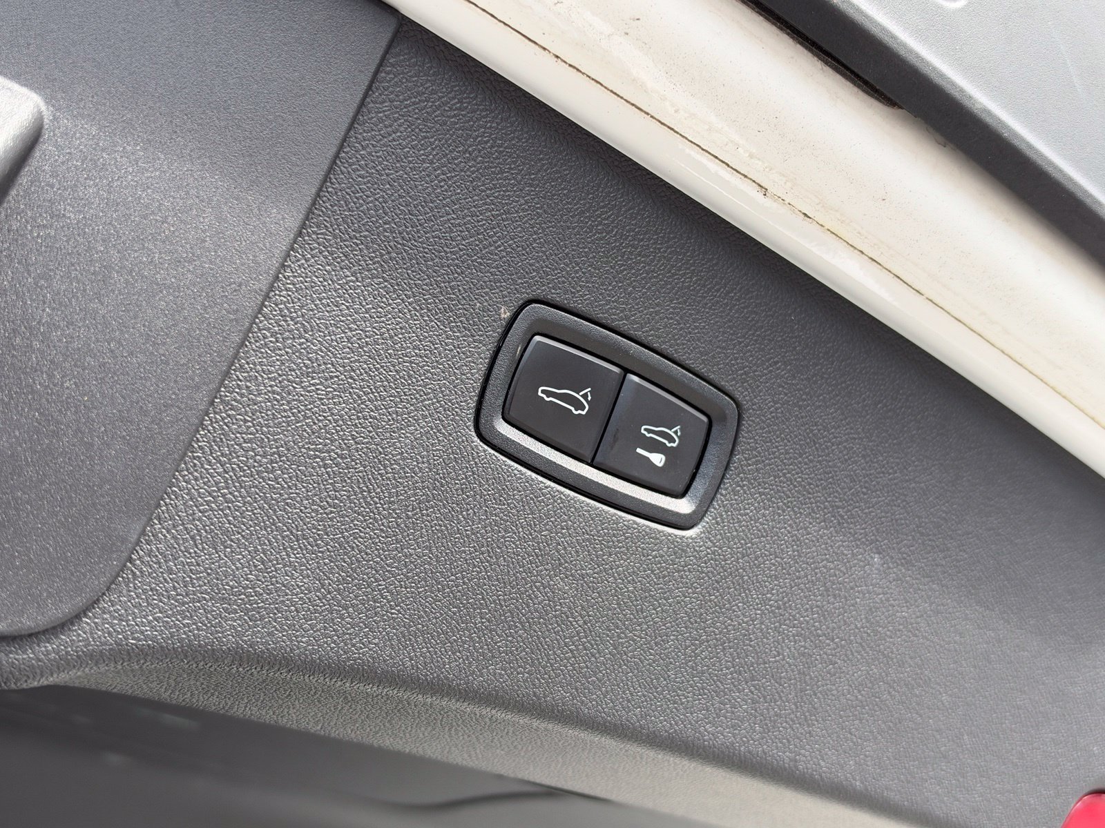 Certified 2021 Porsche Cayenne S AWD/4WD image 22