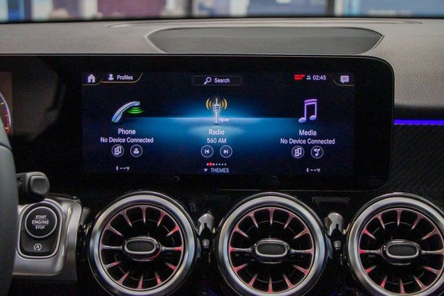 Certified 2023 Mercedes-Benz GLB 250 4MATIC image 20