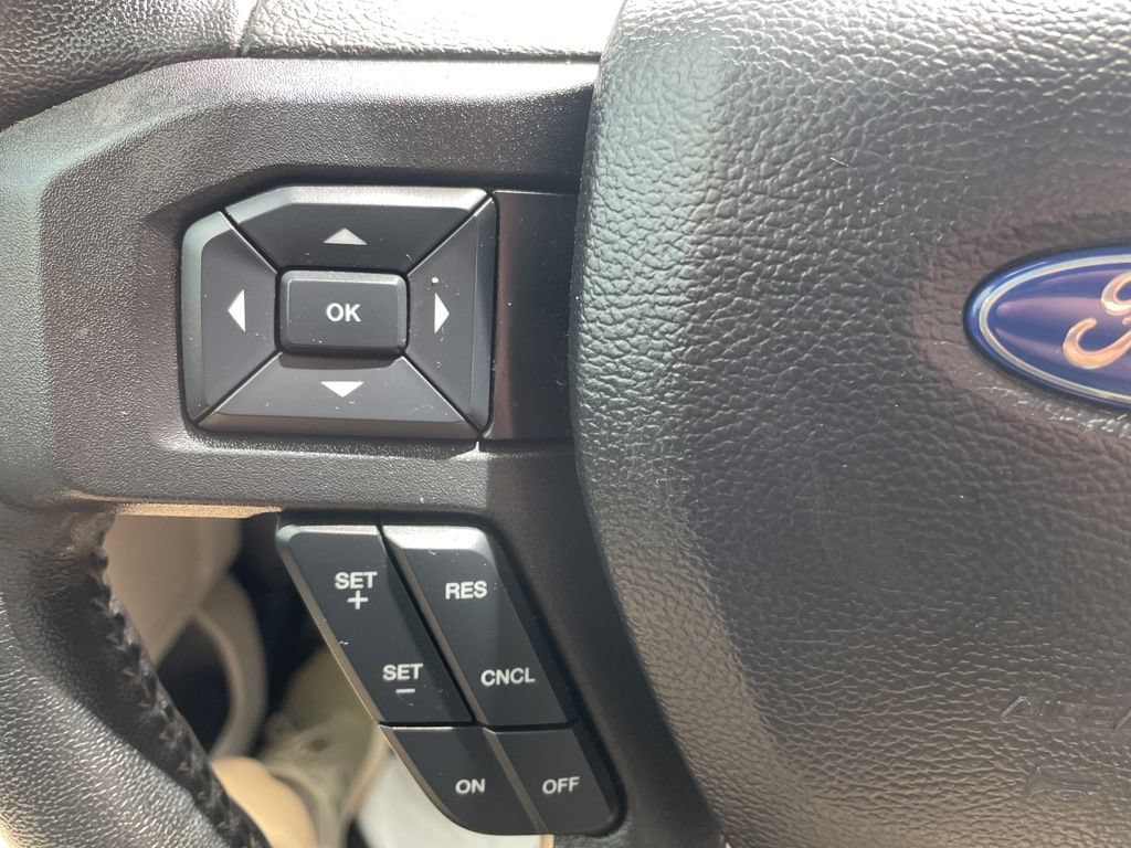 Used 2020 Ford F150 XLT w/ Equipment Group 302A Luxury AWD/4WD image 24