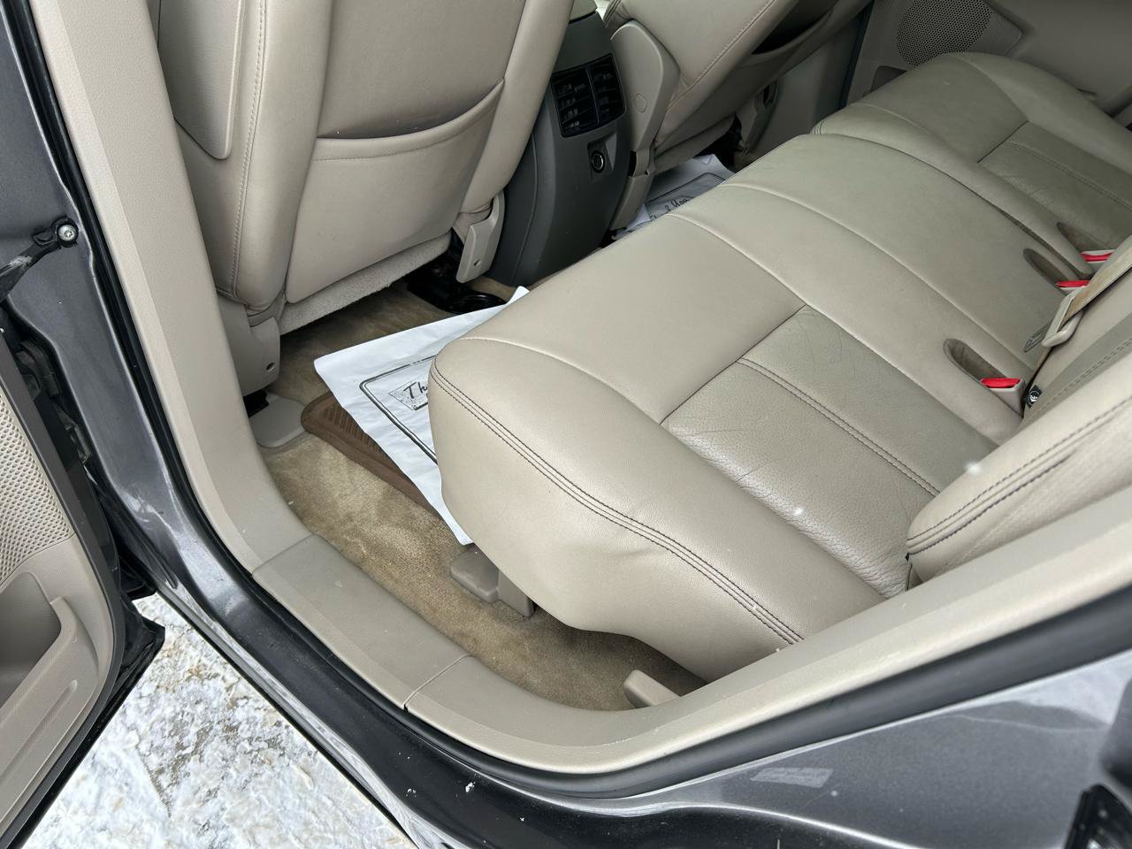 Used 2009 Ford Edge SEL FWD image 9