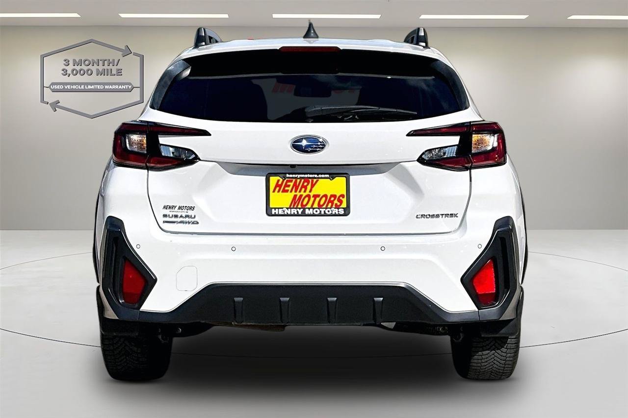 Used 2024 Subaru Crosstrek 2.5i Limited AWD/4WD image 5
