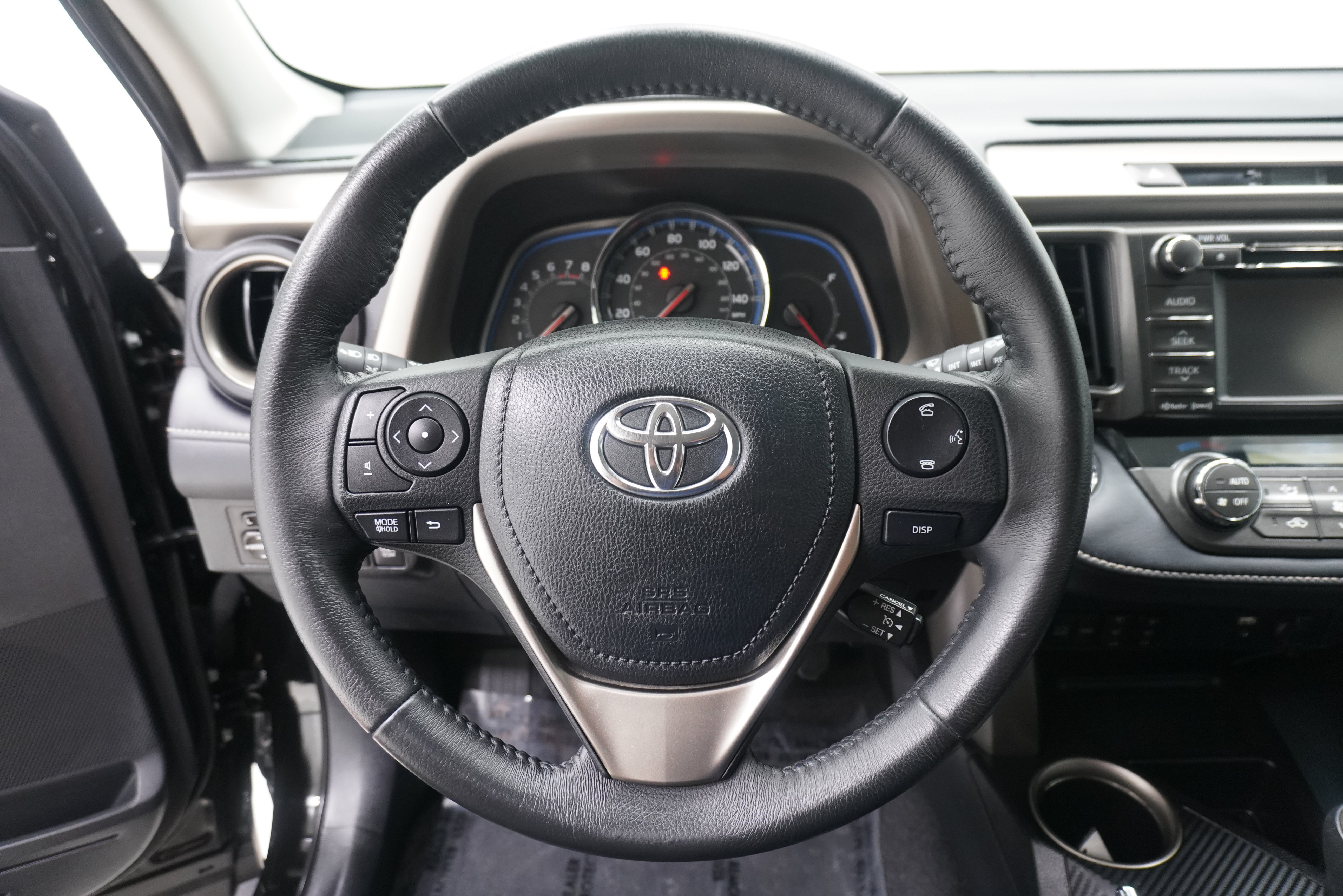 Used 2013 Toyota RAV4 Limited FWD image 17
