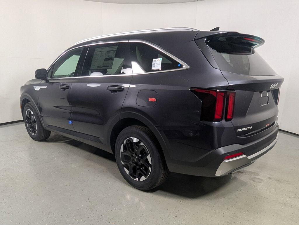 New 2026 Kia Sorento S FWD image 5