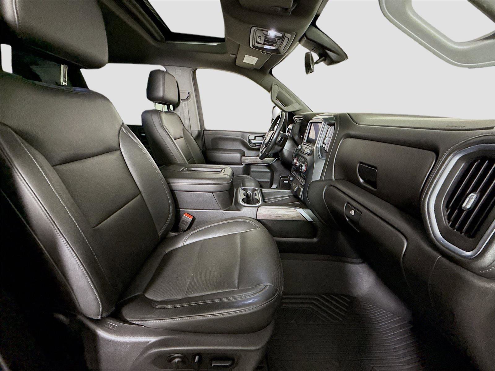 Used 2020 Chevrolet Silverado 3500 LTZ w/ LTZ Premium Package image 23