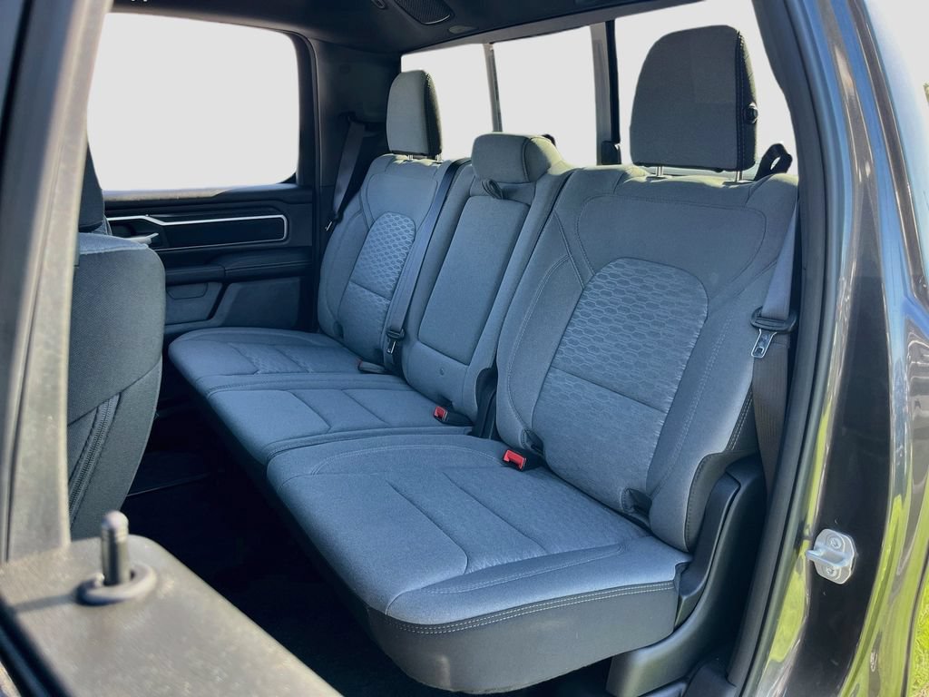 Used 2025 RAM 1500 Big Horn AWD/4WD image 23