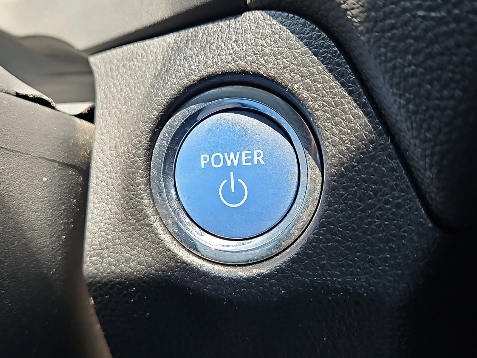 Used 2020 Toyota RAV4 XLE w/ Convenience Package AWD/4WD image 27