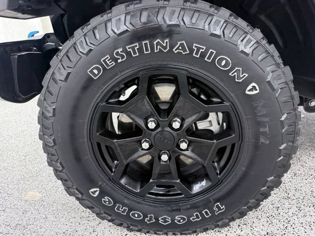 Used 2023 Jeep Wrangler Unlimited w/ Sun & Screen Package AWD/4WD image 13