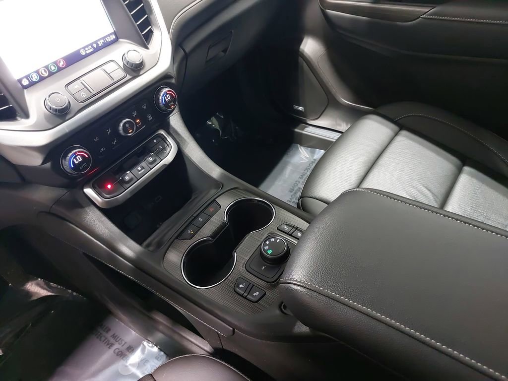 Used 2023 GMC Acadia SLT w/ Trailering Package image 28