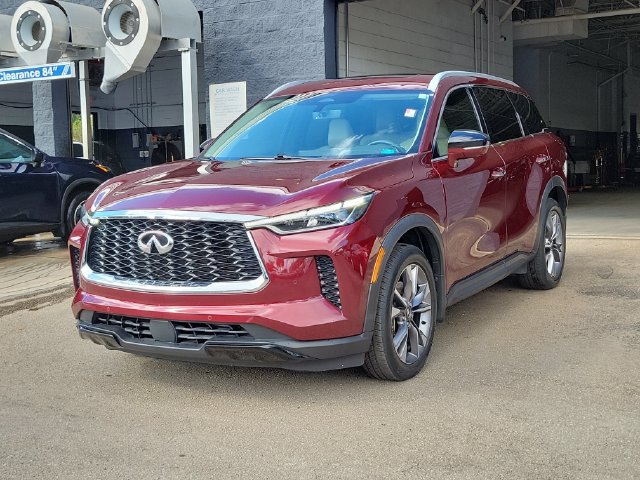 Used 2023 INFINITI QX60 Luxe w/ Cargo Package FWD image 32