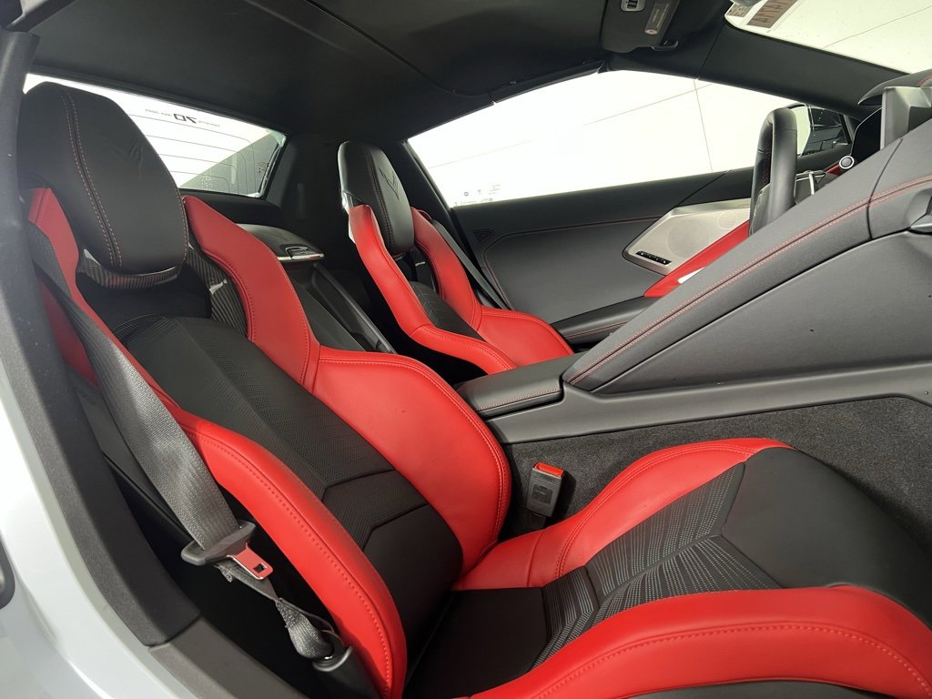 Used 2023 Chevrolet Corvette Z06 image 19