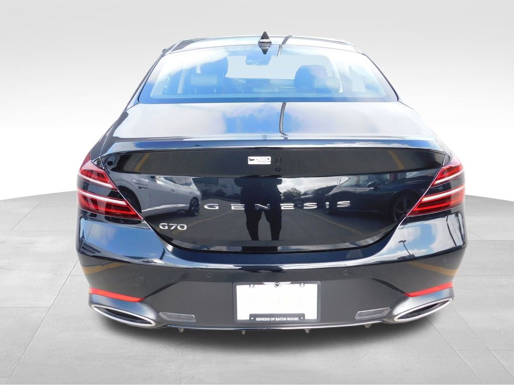 Used 2026 Genesis G70 2.5T Prestige image 7