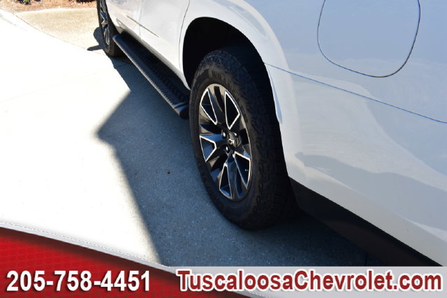 Certified 2024 Chevrolet Tahoe Z71 w/ Luxury Package AWD/4WD image 19
