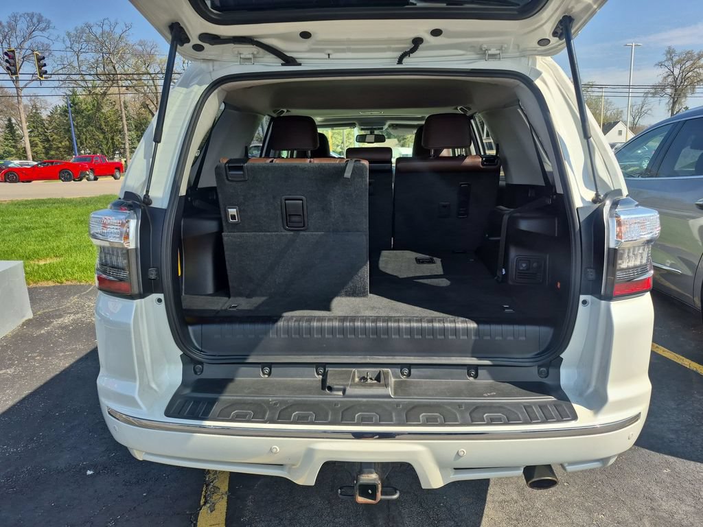 Used 2019 Toyota 4Runner Limited AWD/4WD image 29