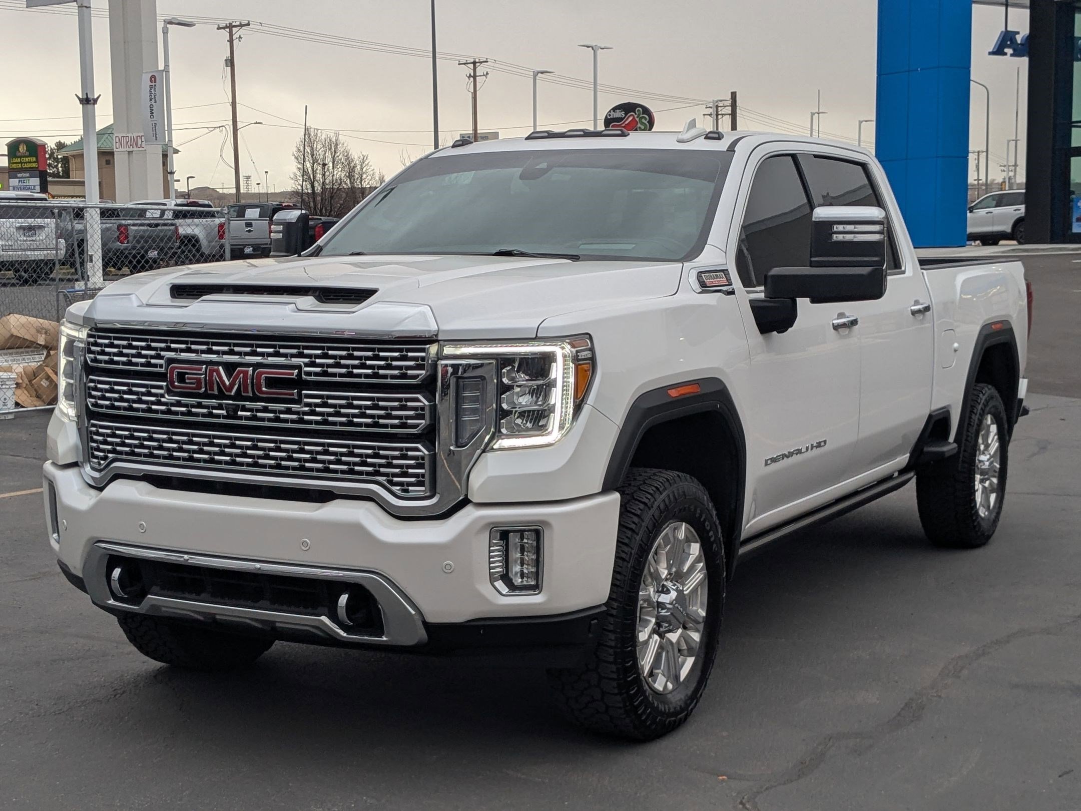 Used 2022 GMC Sierra 3500 Denali w/ Denali Ultimate Package image 8