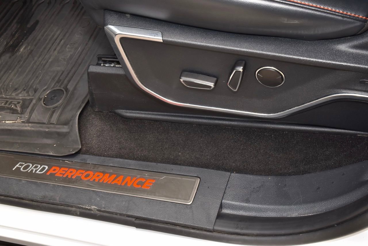 Used 2022 Ford F150 Raptor w/ Raptor 37 Performance Package AWD/4WD image 39