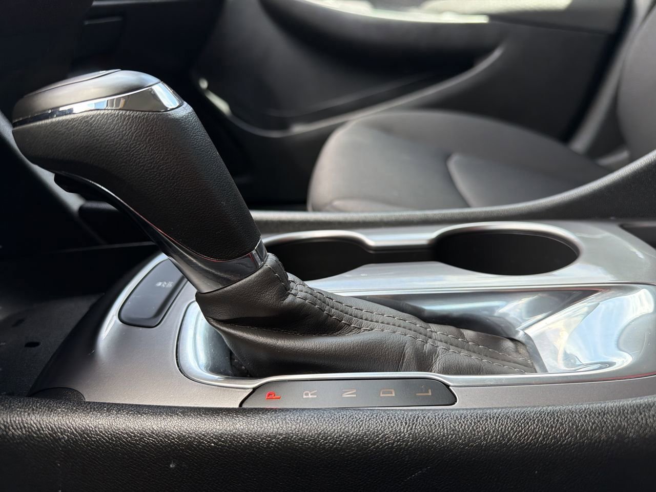 Used 2019 Chevrolet Malibu LS FWD image 23