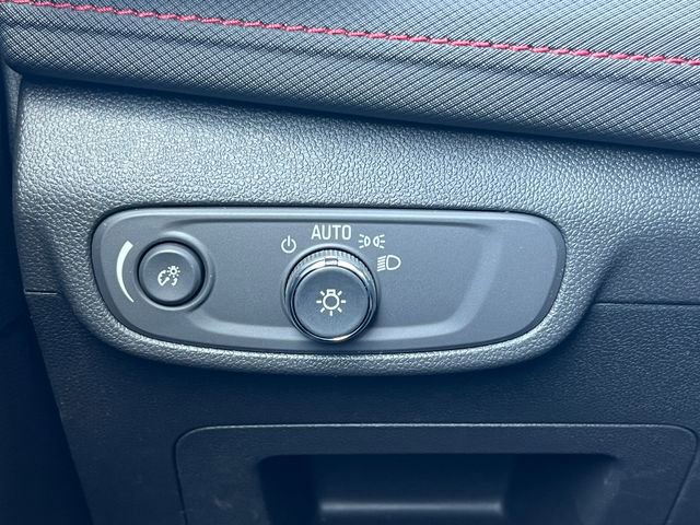 New 2026 Chevrolet TrailBlazer RS w/ Driver Confidence Package FWD image 16