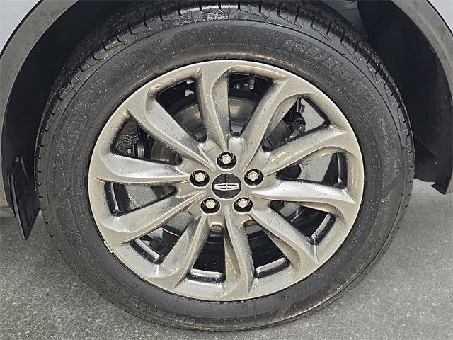 Certified 2022 Lincoln Corsair AWD w/ Premium Package image 30