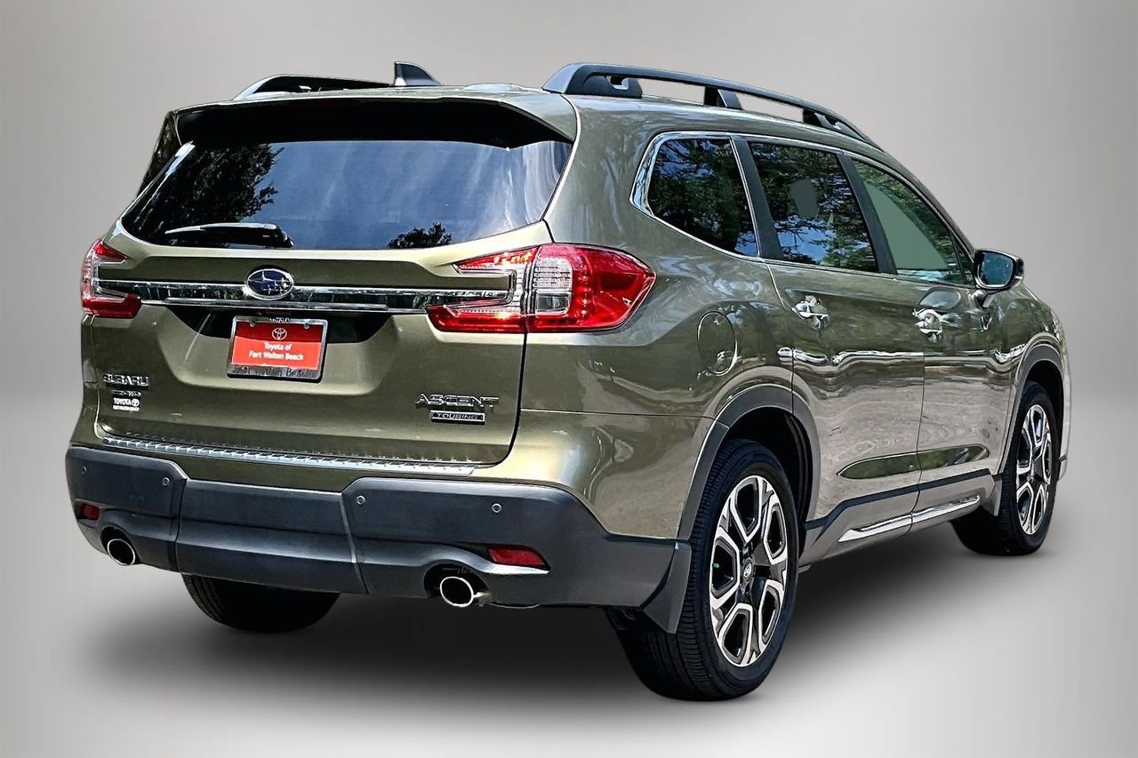 Used 2025 Subaru Ascent Touring w/ Popular Package #1 AWD/4WD image 5