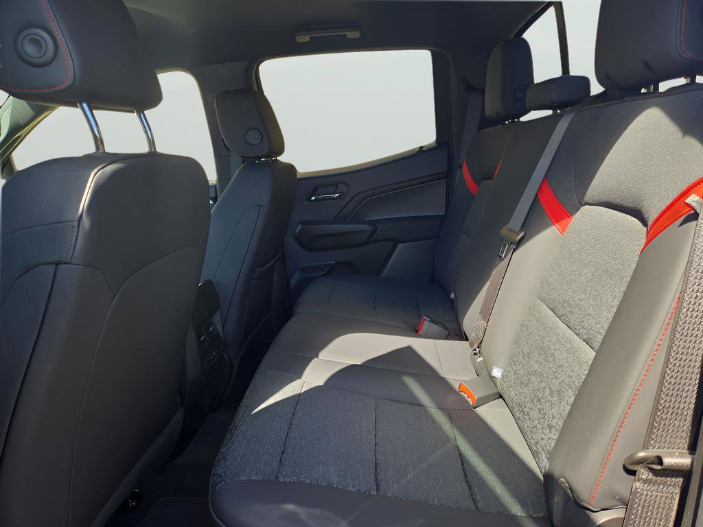 Used 2024 Chevrolet Colorado Z71 w/ Z71 Convenience Package 2 image 12