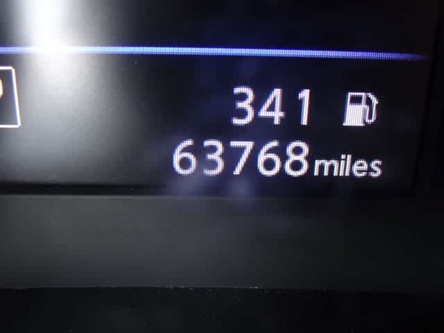 Used 2018 Nissan Rogue S FWD image 16