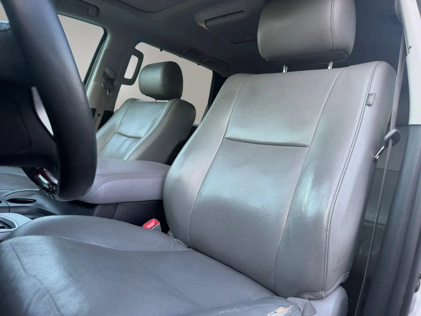Used 2016 Toyota Sequoia Platinum AWD/4WD image 10