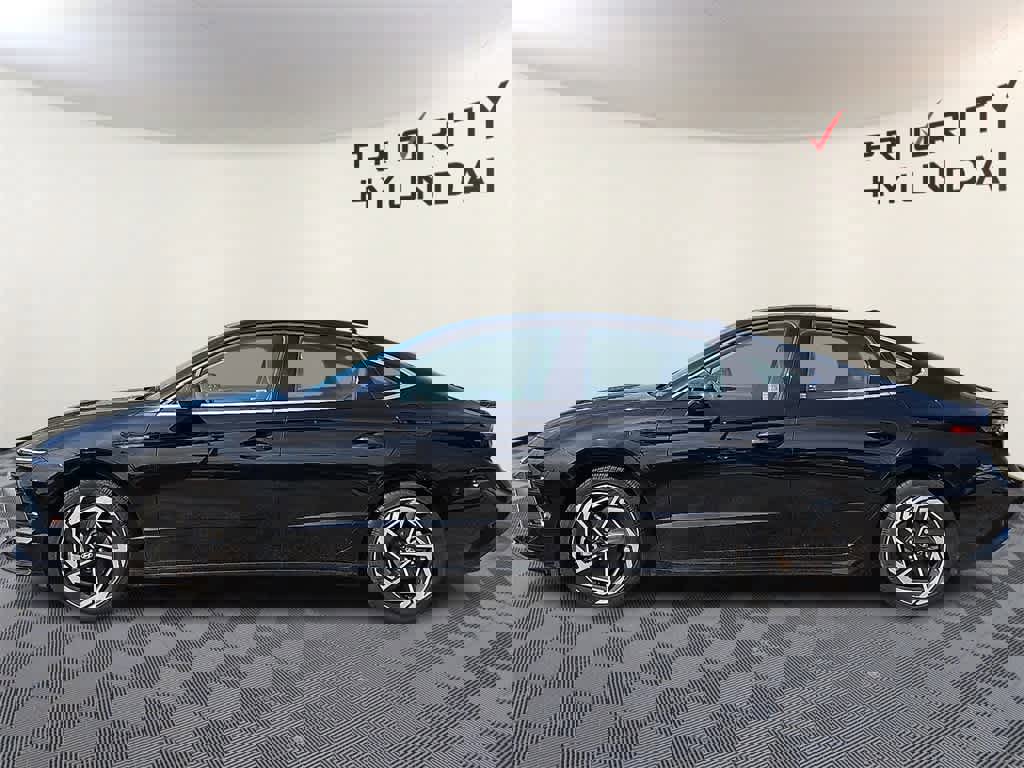 Certified 2024 Hyundai Sonata SEL w/ Convenience Package image 7