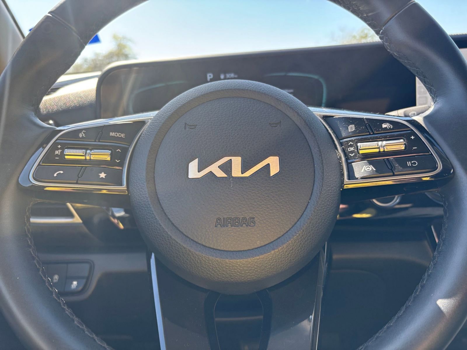 Used 2025 Kia Seltos S image 29