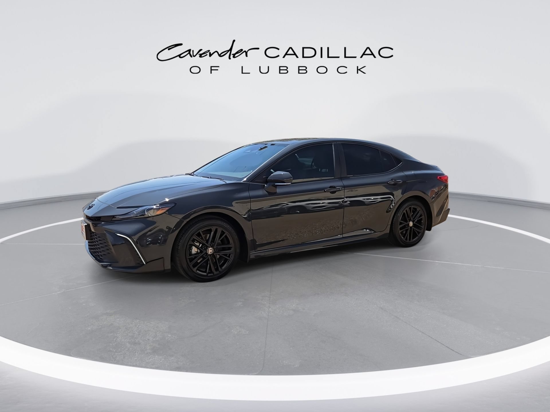 Used 2026 Toyota Camry SE FWD image 5