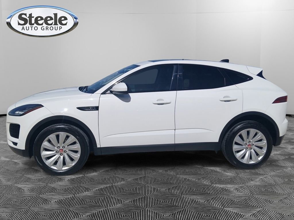 Used 2020 Jaguar E-PACE SE image 2