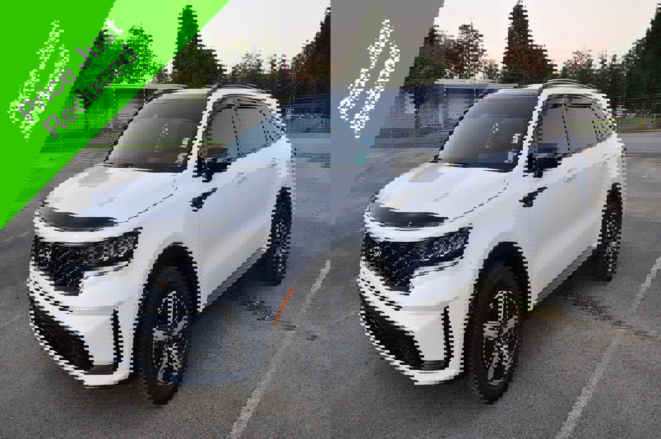 Used 2023 Kia Sorento S w/ Panoramic Sunroof Package