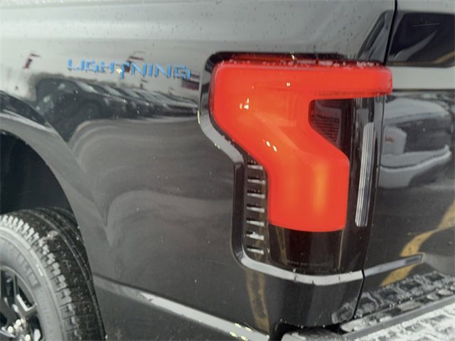 New 2025 Ford F150 Lightning XLT image 6
