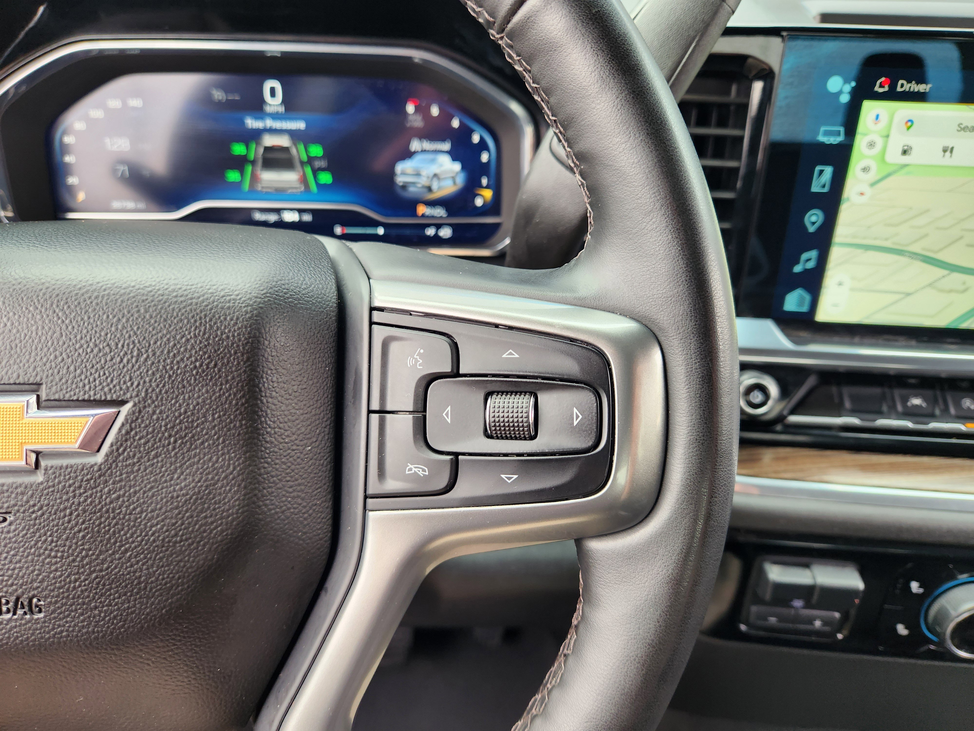 Certified 2025 Chevrolet Silverado 1500 LT image 29