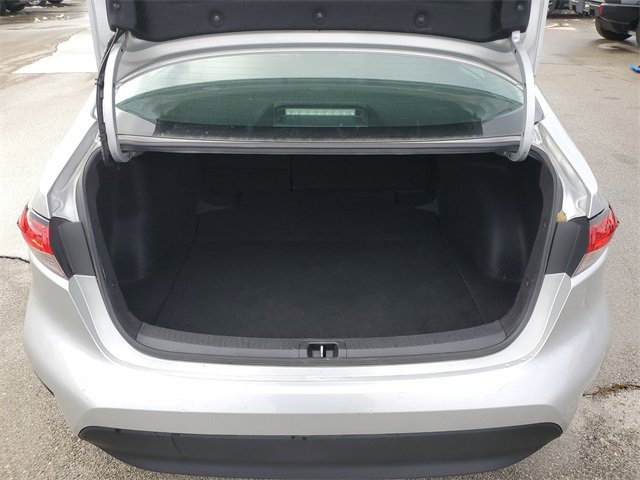 Used 2024 Toyota Corolla LE image 9