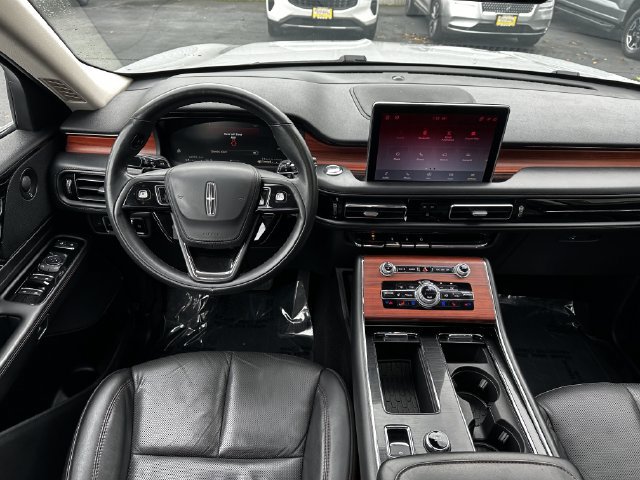 Certified 2023 Lincoln Aviator Reserve w/ Elements Package Plus AWD/4WD image 13