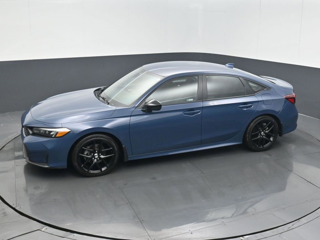 Used 2025 Honda Civic Sport image 12