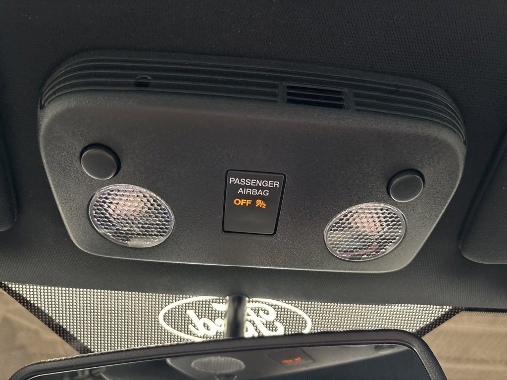 Used 2022 Ford Mustang Shelby GT500 w/ Technology Package image 45