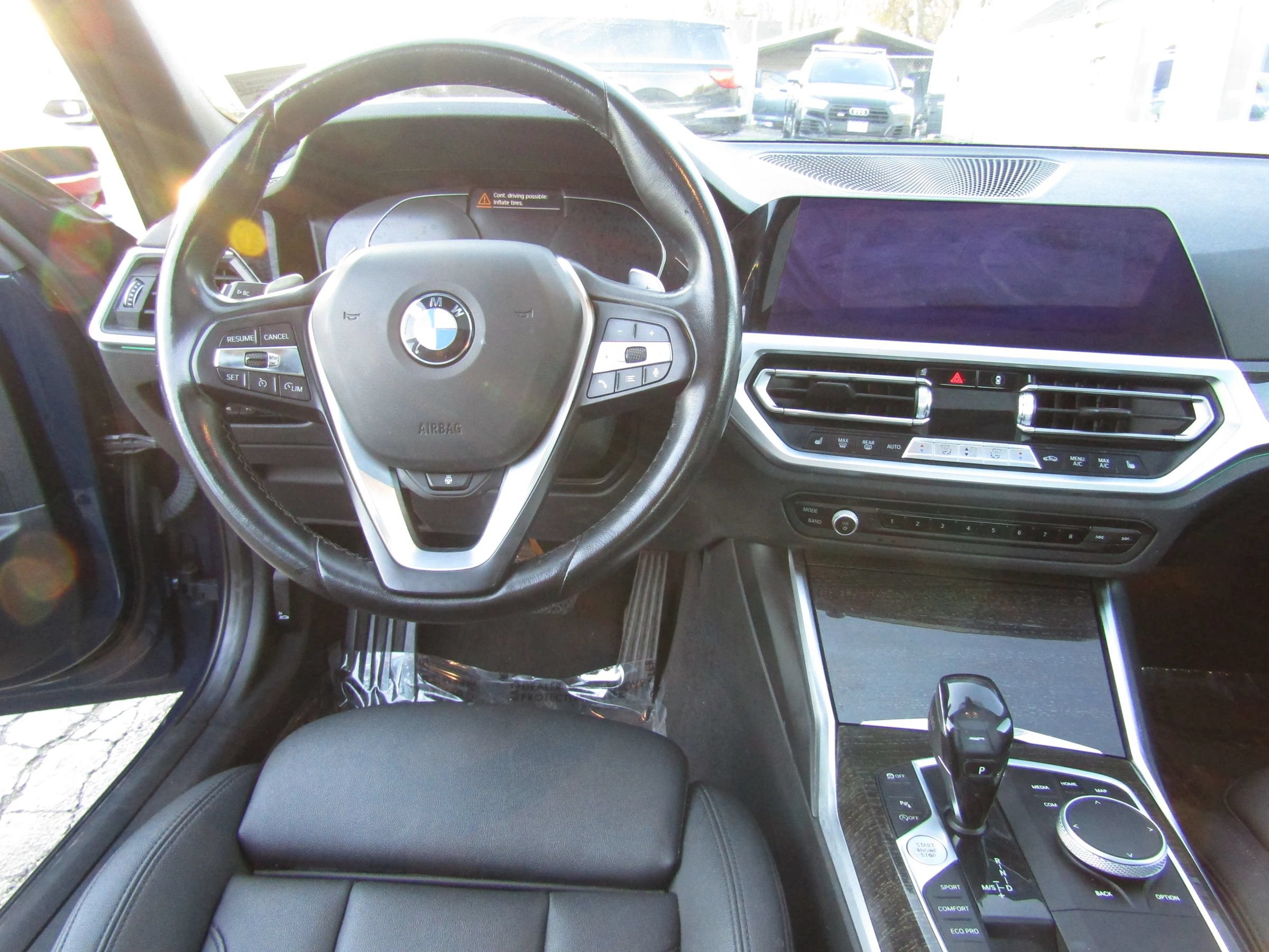 Used 2021 BMW 330i xDrive Sedan w/ Convenience Package AWD/4WD image 18