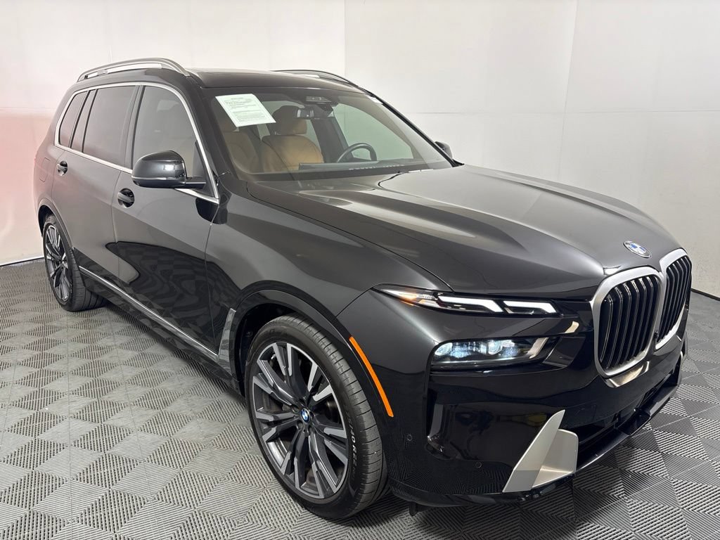 Certified 2026 BMW X7 xDrive40i AWD/4WD image 4