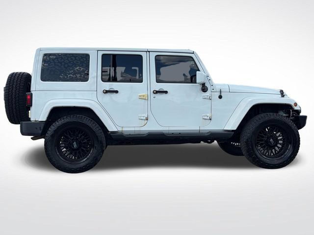 Used 2014 Jeep Wrangler Unlimited Sahara w/ Dual Top Group AWD/4WD image 7
