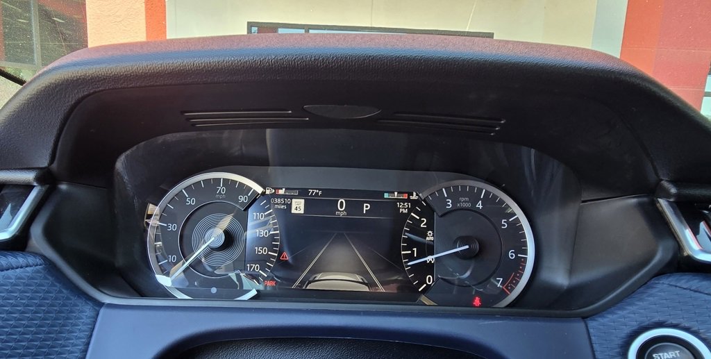 Used 2022 Land Rover Range Rover Velar R-Dynamic S image 21