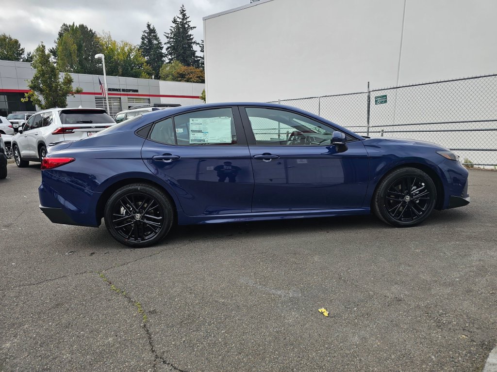 New 2026 Toyota Camry SE w/ Convenience Package FWD image 8