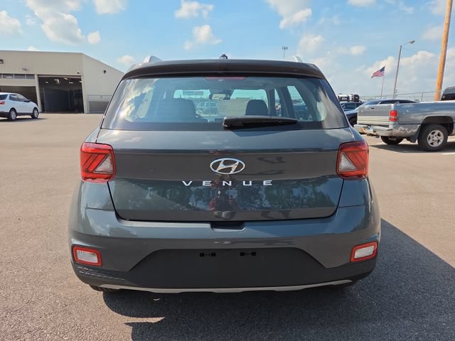 New 2026 Hyundai Venue SEL FWD image 7