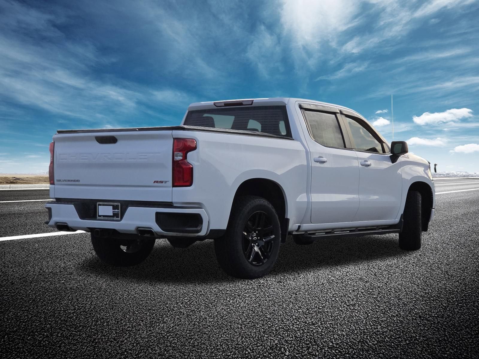 Used 2023 Chevrolet Silverado 1500 RST w/ Z71 Off-Road Package AWD/4WD image 22