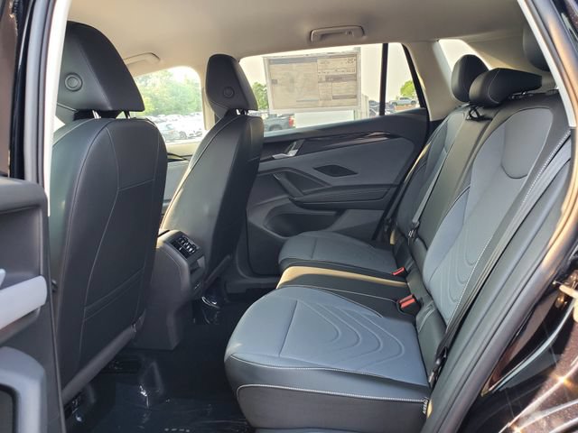 New 2026 Volkswagen Tiguan SE AWD/4WD image 9