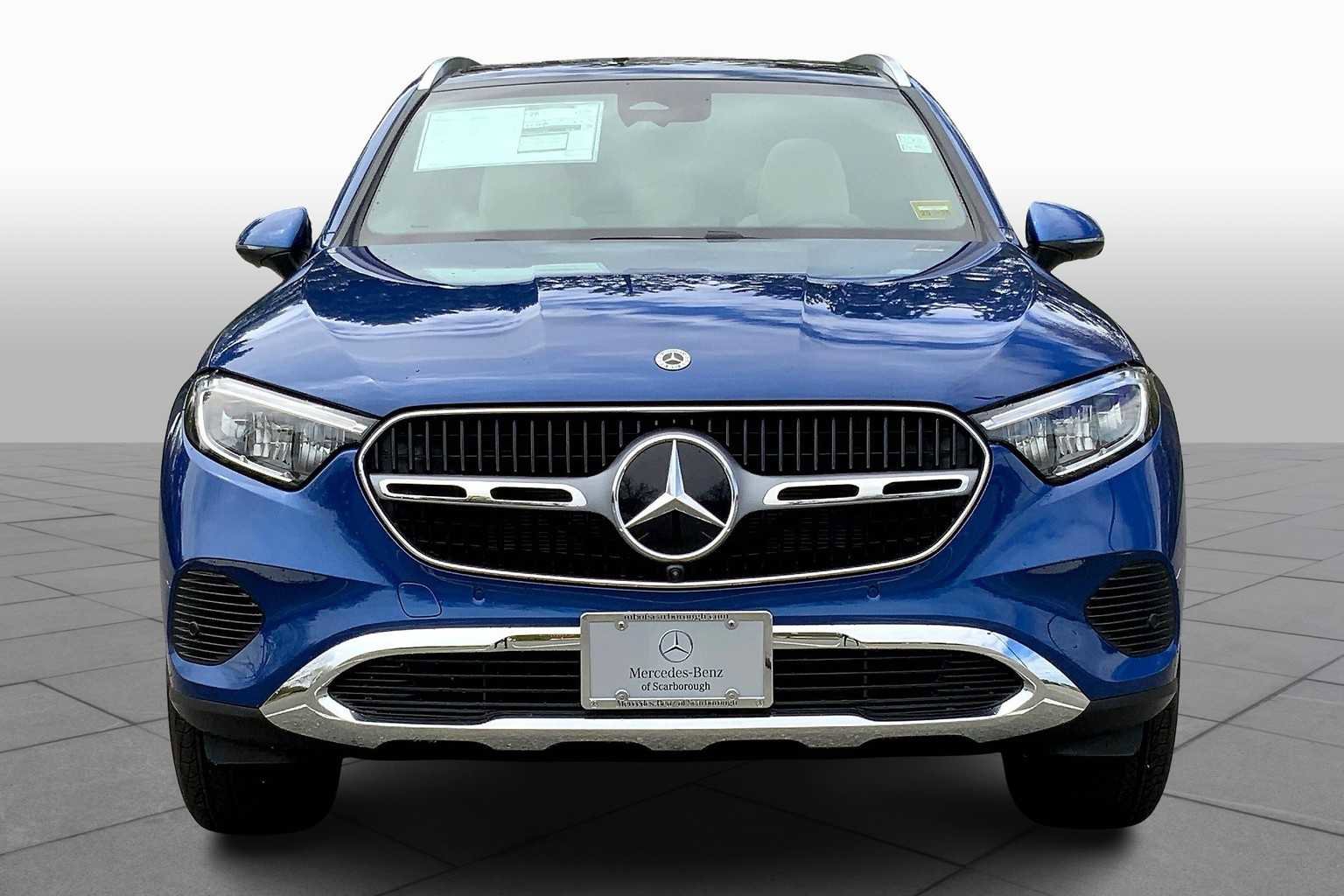 Certified 2025 Mercedes-Benz GLC 300 4MATIC image 3