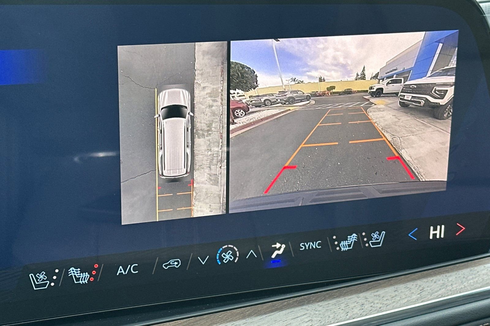 New 2026 Chevrolet Suburban High Country image 25